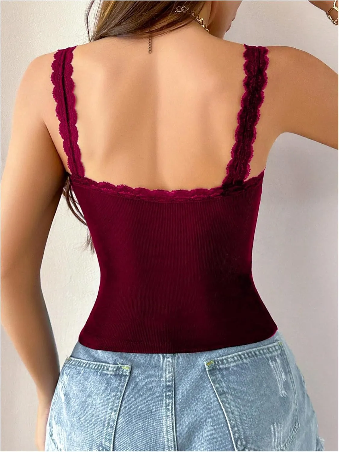 SOLY HUX Women's Lace Trim Square Neck Camisole Sleeveless Ribbed Knit Fitted Cami Tops