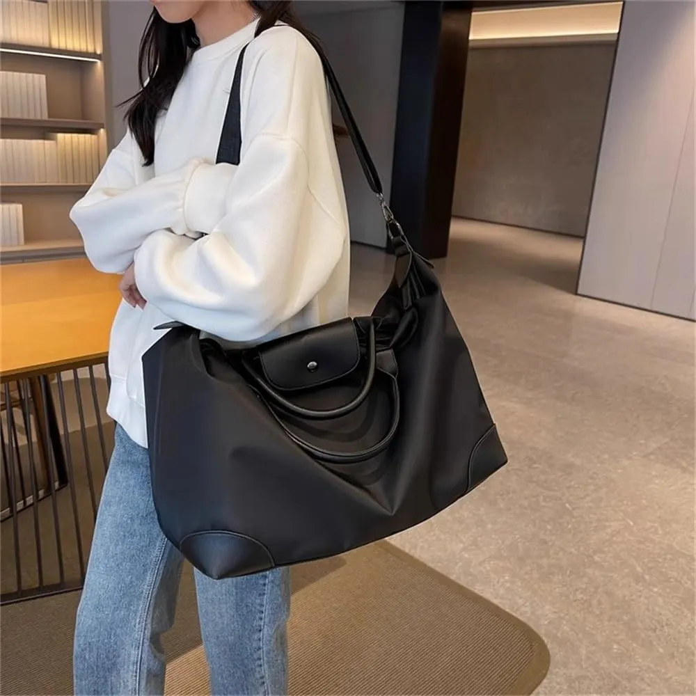 Travel Garment Bags Women Yoga Sports Gym Bag Handheld Travel Organiser Bag Duffle Bag(Black)