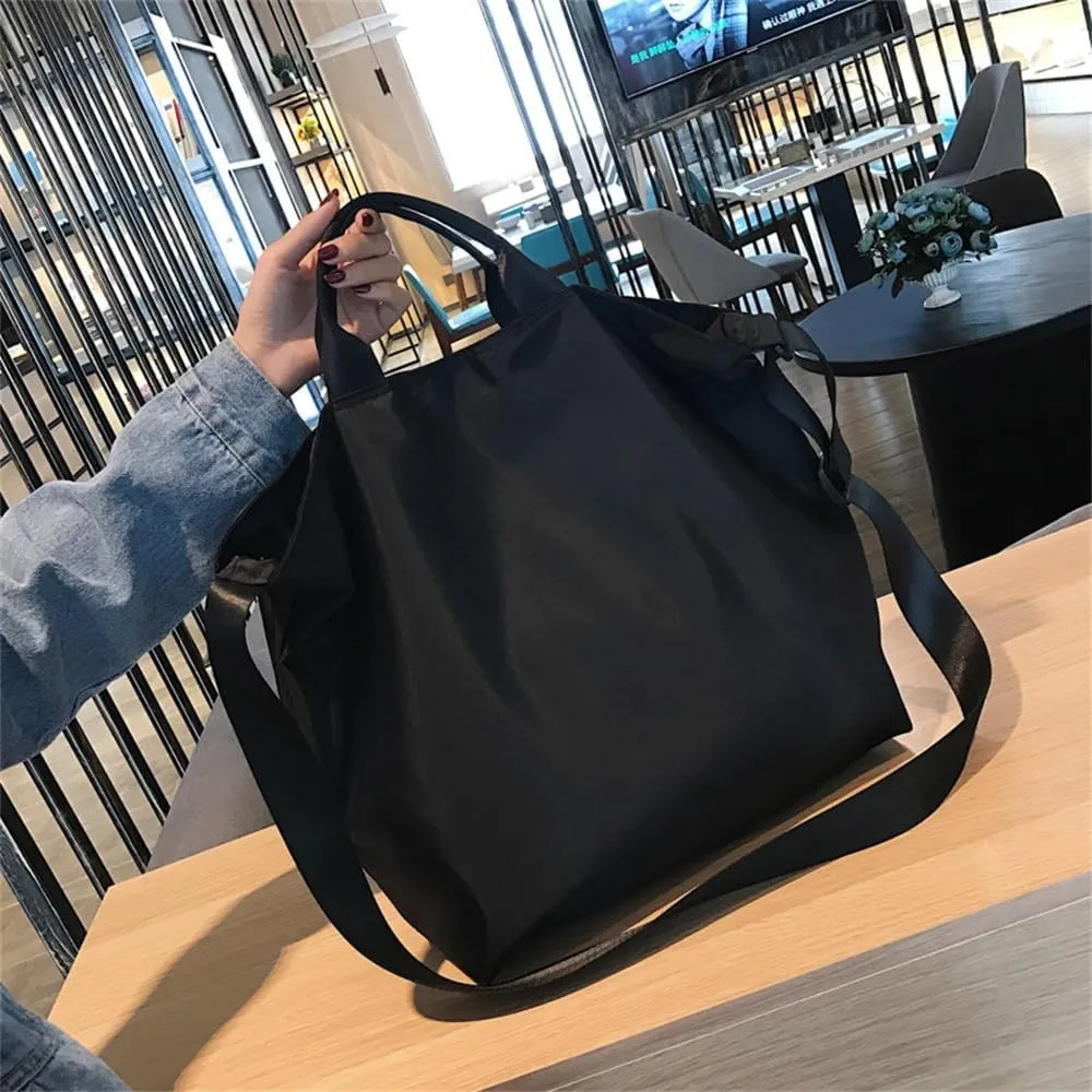 Travel Garment Bags Yoga Bag Travelling Leisure Simple Handbag Duffle Bag(Black)