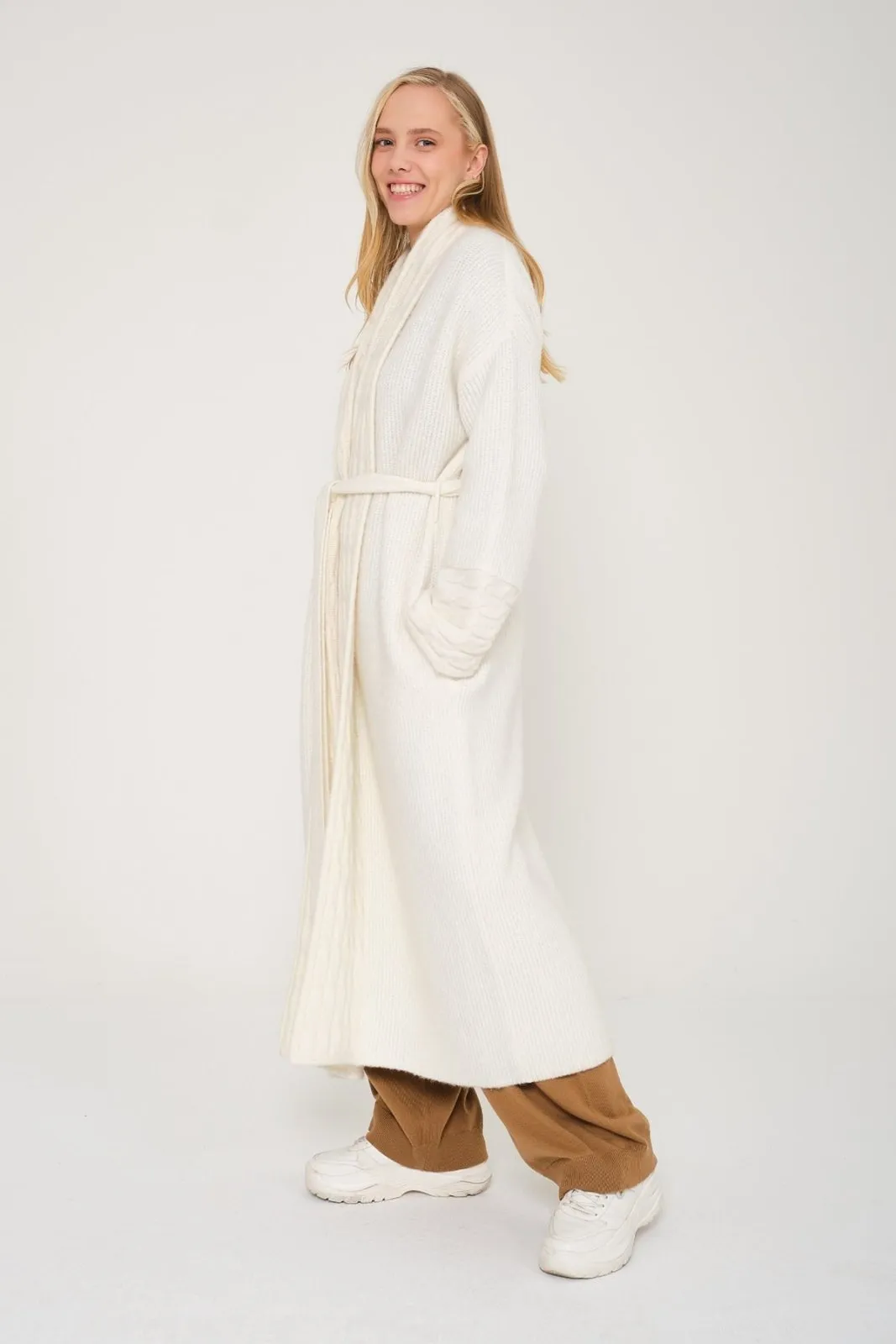 White Long Knit Cardigan
