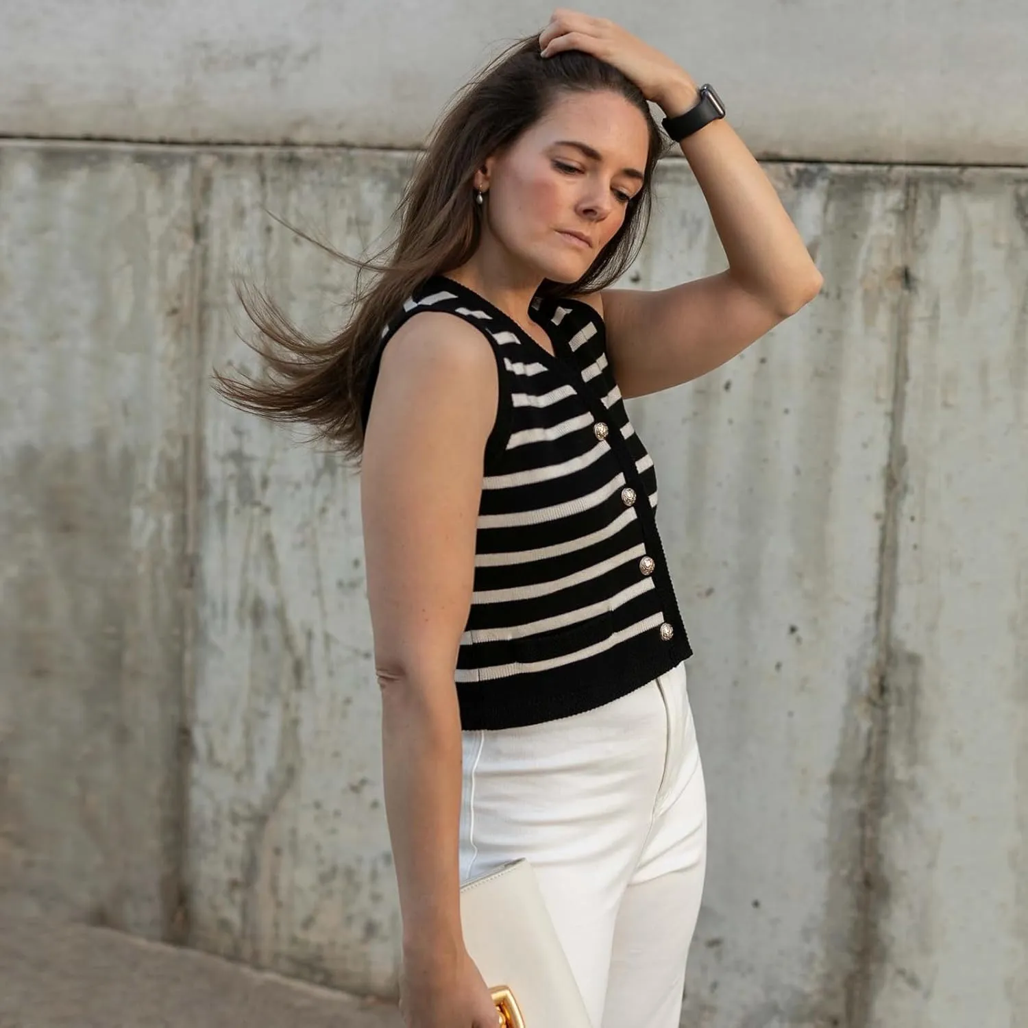 Women's Sleeveless V Neck Knit Sweater Vest Cardigan Button Front Going Out Tops for Women